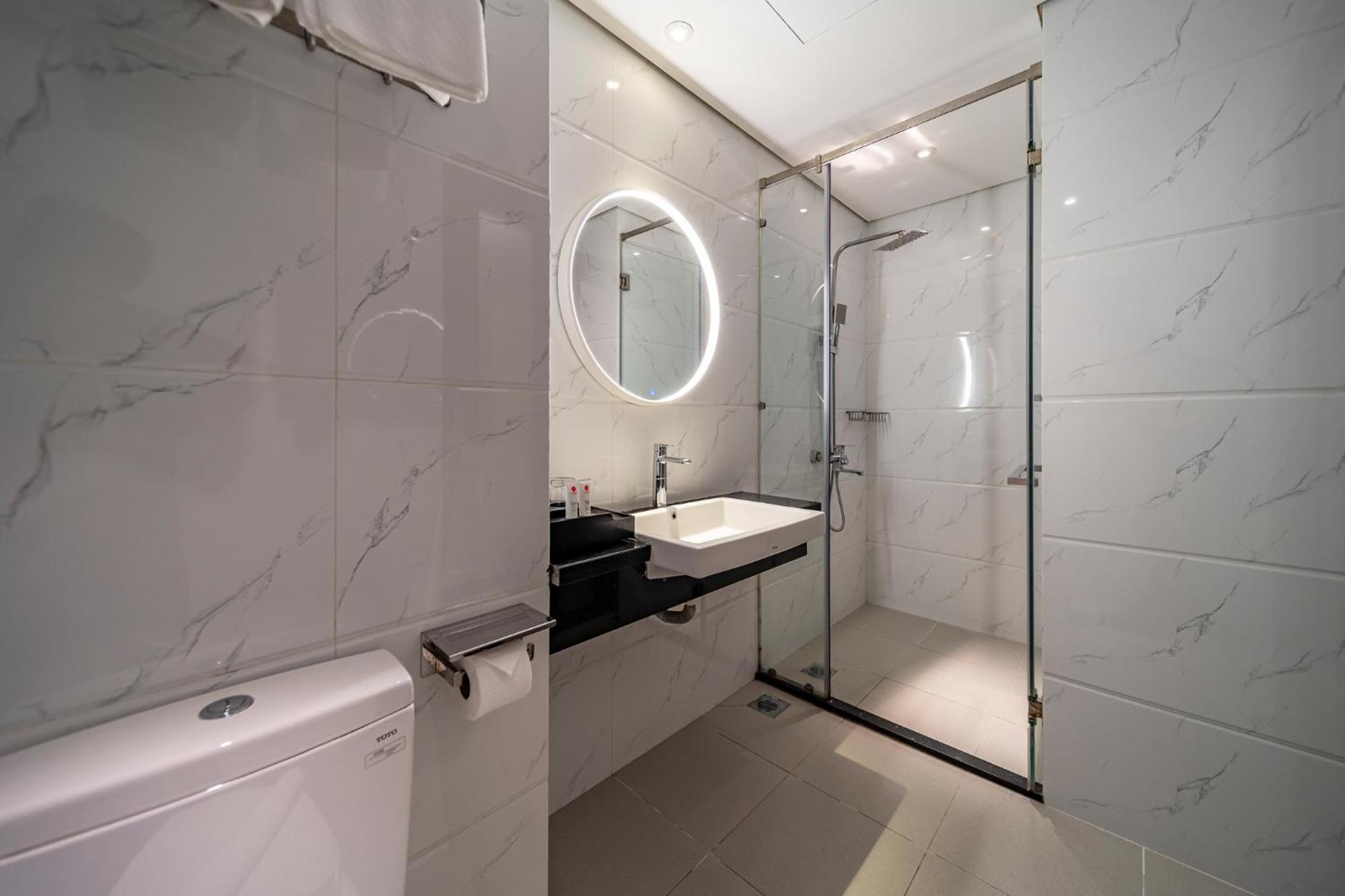 Edoya Hotel Ben Thanh Хошимин Экстерьер фото